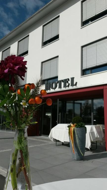 Alpenflair Hotel Buchloe Eksteriør billede